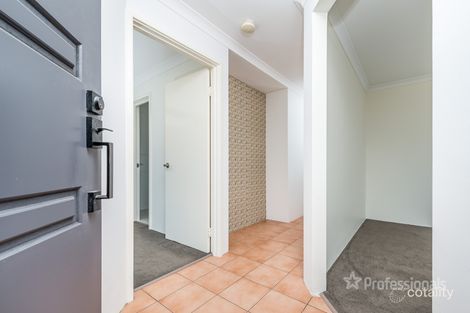 Property photo of 33 Mokutu Court Quinns Rocks WA 6030