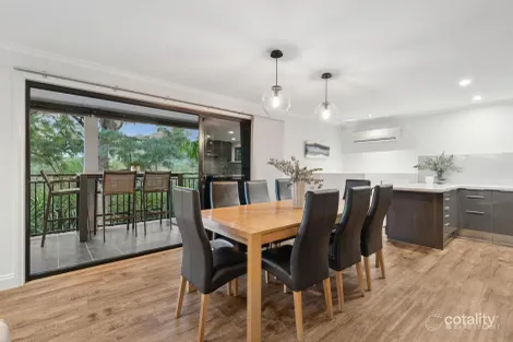 Property photo of 51 Melview Drive Ringwood North VIC 3134