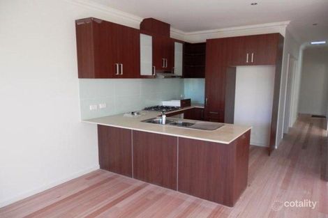 Property photo of 27 Fawkner Crescent Keilor East VIC 3033