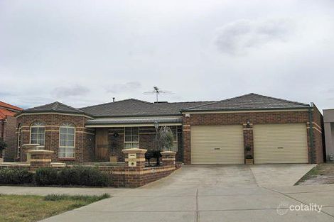 8 Bruce Way, Taylors Lakes, VIC 3038