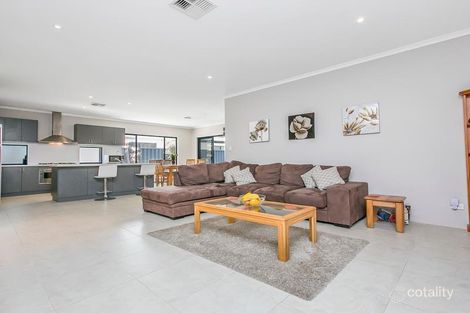 37 Crawshaw Cres, Manning, WA 6152