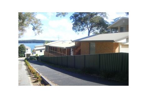 Property photo of 125 Coal Point Road Coal Point NSW 2283