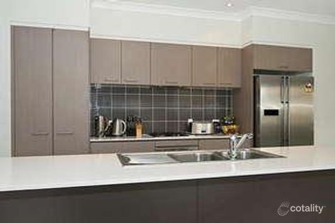 Property photo of 16 Hillview Crescent Little Mountain QLD 4551