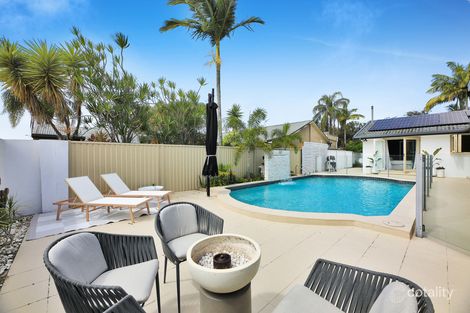 18 Dabchick Dr, Burleigh Waters, QLD 4220