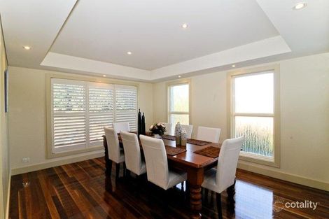 Property photo of 17 Settlers Close Castle Hill NSW 2154
