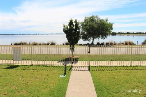 Property photo of 5 Shoreline Place Yarrawonga VIC 3730