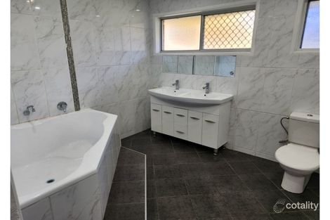 Property photo of 255 Bloomfield Street Cleveland QLD 4163