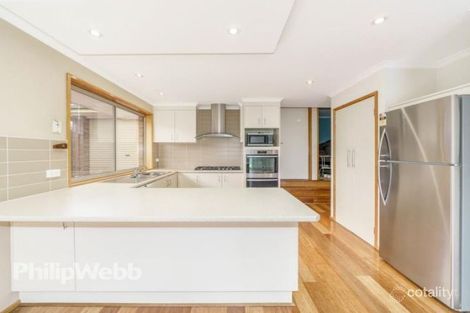 Property photo of 33 Allunga Parade Berwick VIC 3806