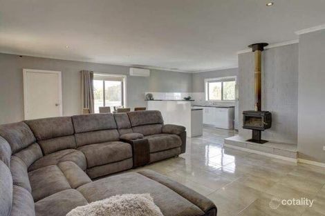 40 Hirschausen Rd, Poonindie, SA 5607