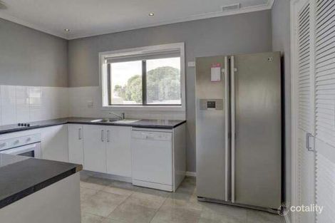 Property photo of 40 Hirschausen Road Poonindie SA 5607