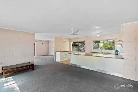 Property photo of 119 Trinity Beach Road Trinity Beach QLD 4879