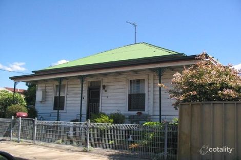 8 Grove St, Waratah, NSW 2298