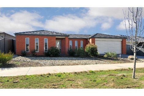 Property photo of 40 Palmer Parade Derrimut VIC 3026