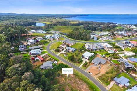 19 Broomfield Cres, Long Beach, NSW 2536