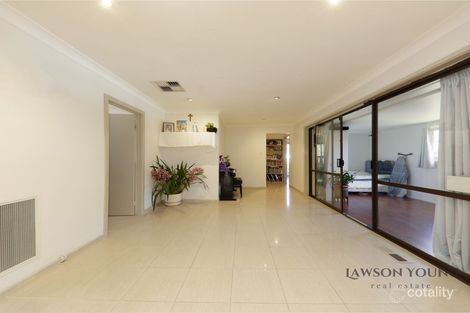 Property photo of 6 Chiara Court Glen Waverley VIC 3150