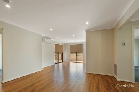 Property photo of 8 Kirwan Close Mount Clear VIC 3350