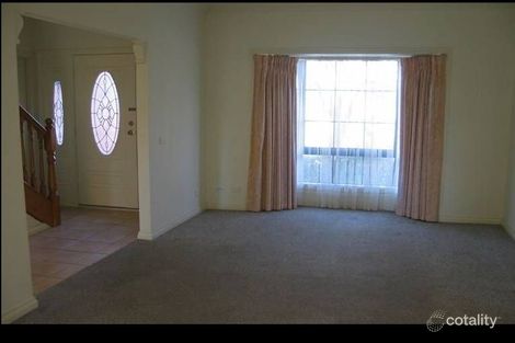 Property photo of 6/40-44 Warrawong Drive Berwick VIC 3806