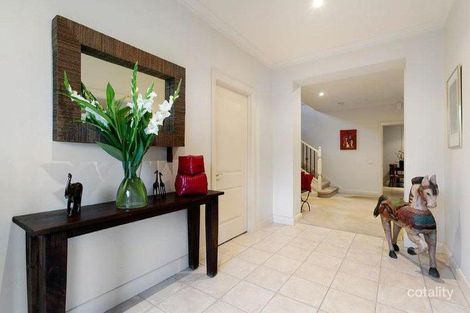 Property photo of 1/3 Aintree Road Glen Iris VIC 3146