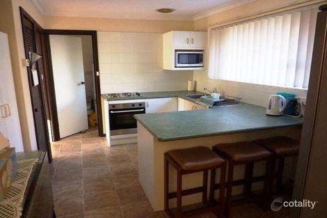 Property photo of 4 Helsall Court Willetton WA 6155