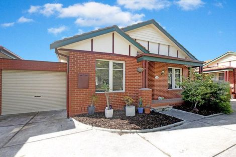2/44 Hammond St, Thornbury, VIC 3071