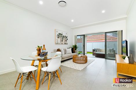Property photo of 3/65 Ramsay Road Picnic Point NSW 2213