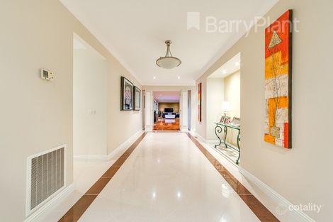 Property photo of 9 Pioneers Crescent Pakenham VIC 3810