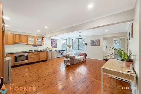 Property photo of 102 Casey Drive Watanobbi NSW 2259