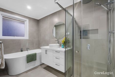 Property photo of 35 Chartwell Drive Wantirna VIC 3152