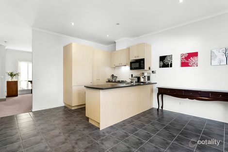 Property photo of 33 Balerno Circle Gowanbrae VIC 3043
