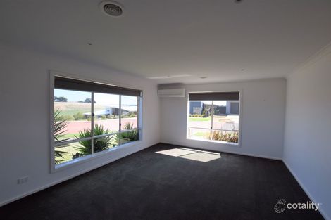 Property photo of 31 Heazlewood Road Warrnambool VIC 3280