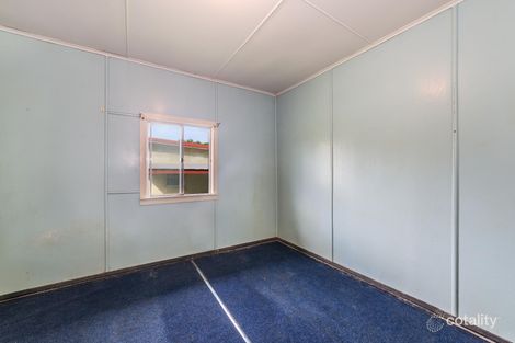 Property photo of 20 The Crescent Kallangur QLD 4503