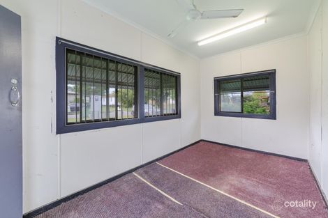 Property photo of 20 The Crescent Kallangur QLD 4503