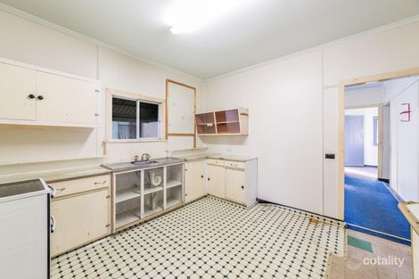 Property photo of 20 The Crescent Kallangur QLD 4503