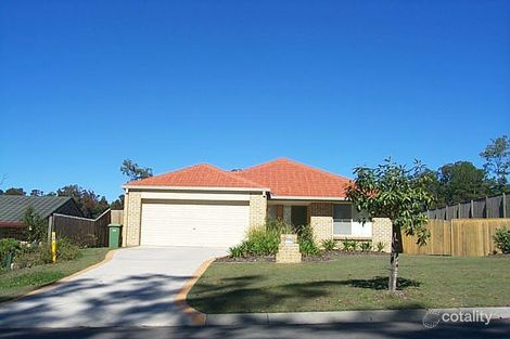 4 Bushlands Dr, Noosaville, QLD 4566