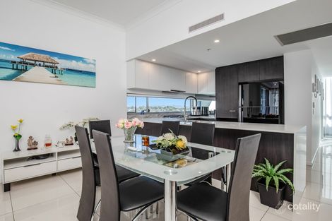 Property photo of 4501/25-31 East Quay Drive Biggera Waters QLD 4216