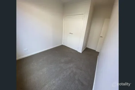 Property photo of 25 Natal Road Tarneit VIC 3029