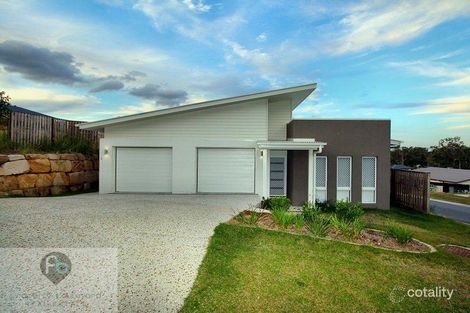 5 Catchlove Cres, Augustine Heights, QLD 4300