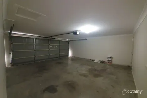 Property photo of 19 Waterview Court Springfield Lakes QLD 4300