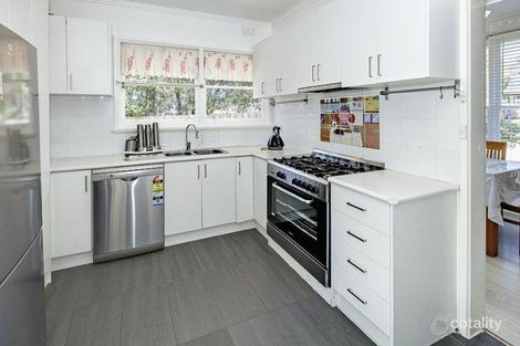 Property photo of 1/14 Fernhurst Drive Glen Waverley VIC 3150