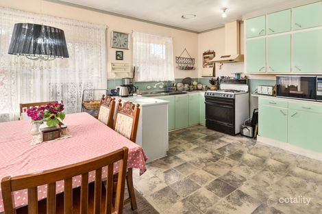 Property photo of 20 Armata Crescent Frankston North VIC 3200