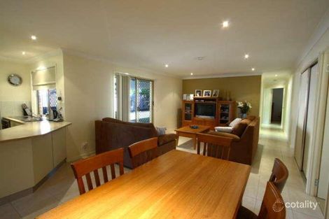 11 Schubert St, Strathpine, QLD 4500