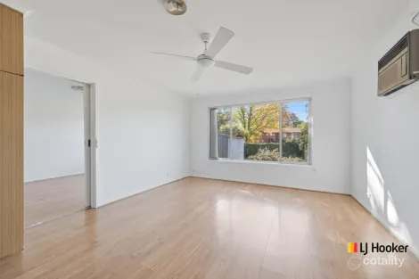 136 Goyder St, Narrabundah, ACT 2604