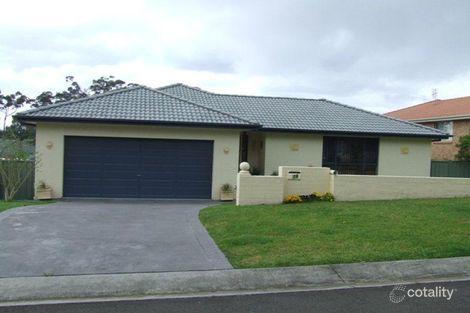 Property photo of 14 Scribbly Gum Crescent Ulladulla NSW 2539