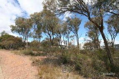 Property photo of 10 Wanawong Court Jerrabomberra NSW 2619