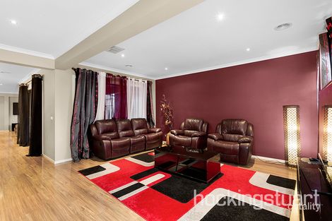 Property photo of 2 Allan Court Truganina VIC 3029