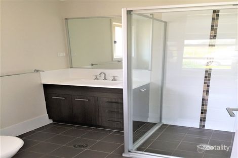 Property photo of 29 Corder Drive Spring Farm NSW 2570