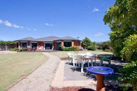 7 Traminer Dr, Mount Martha, VIC 3934