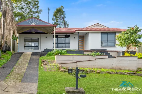 Property photo of 35 Aquamarine Drive Eagle Vale NSW 2558