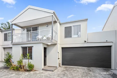 2/72 Duke St, Woonona, NSW 2517