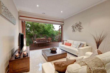 Property photo of 122 Willow Bend Bulleen VIC 3105